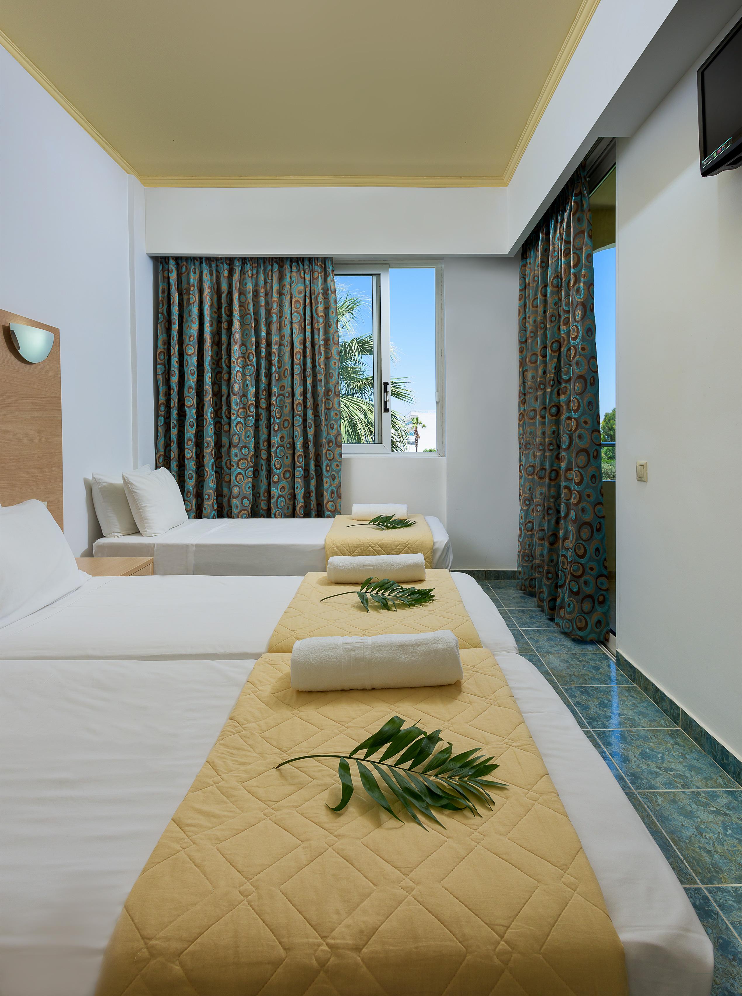 Memphis Hotel 3*